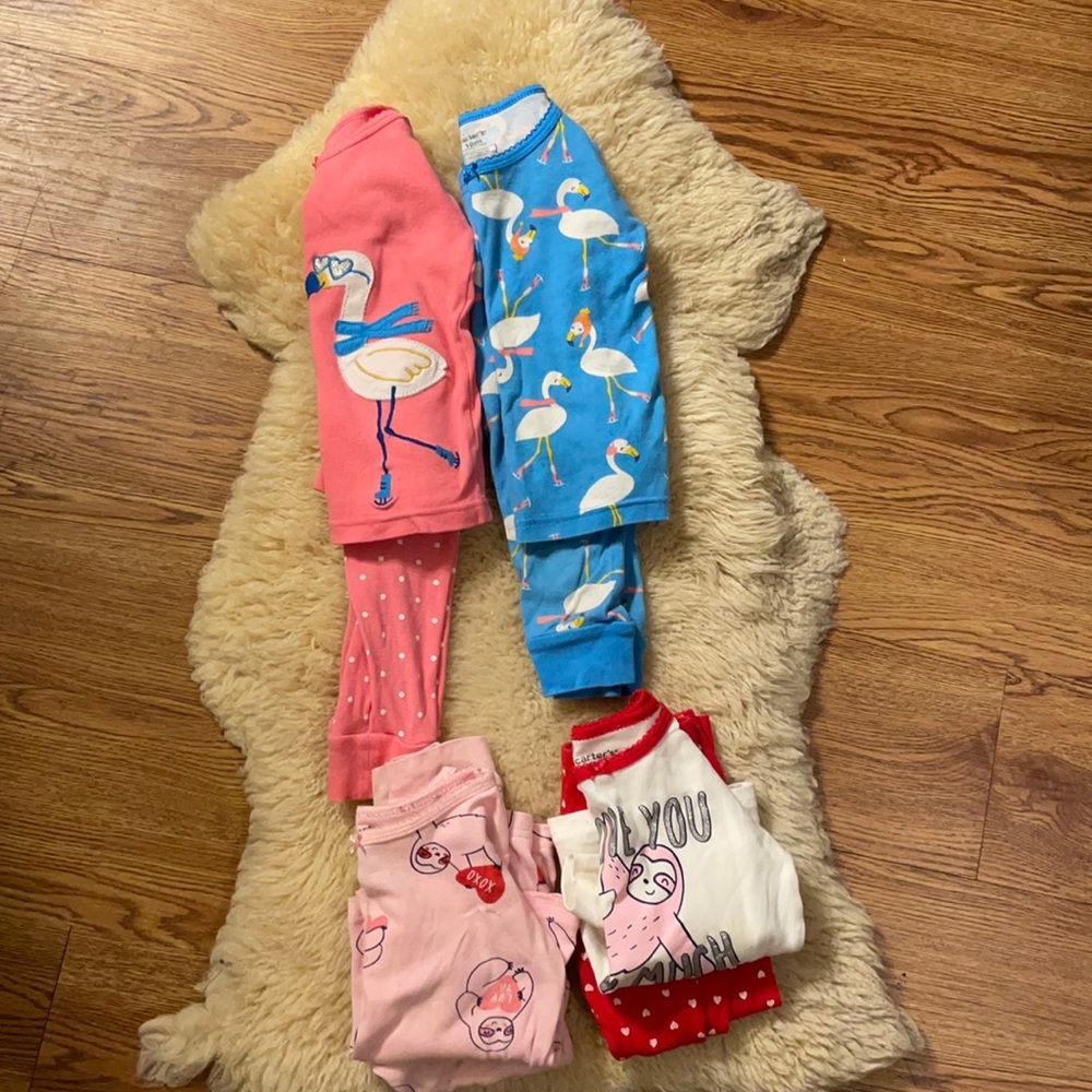 18M Carters pajama sets (x4)